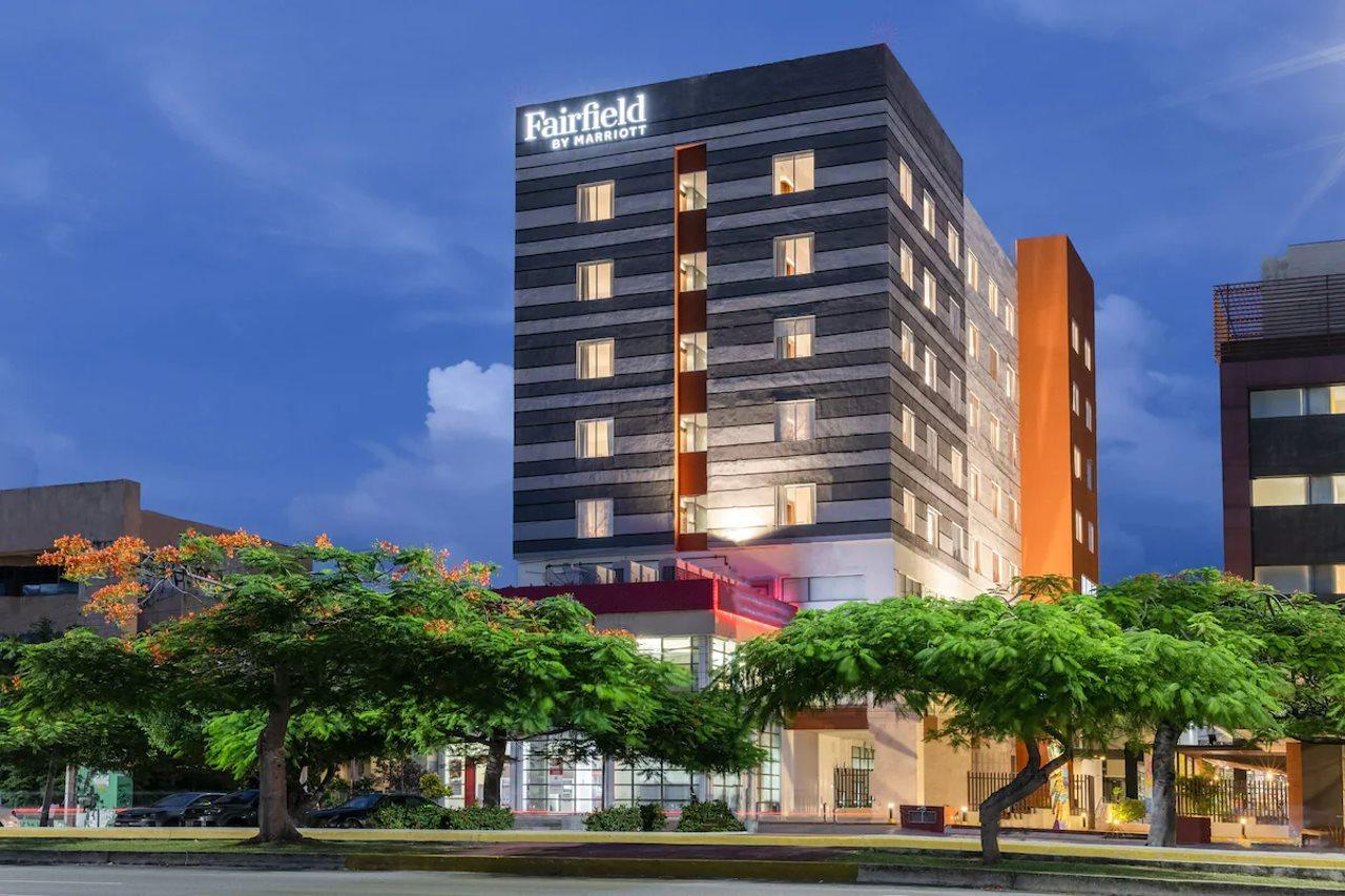 Fairfield By Marriott Inn And Suites Cancun Downtown Cancún Exterior foto